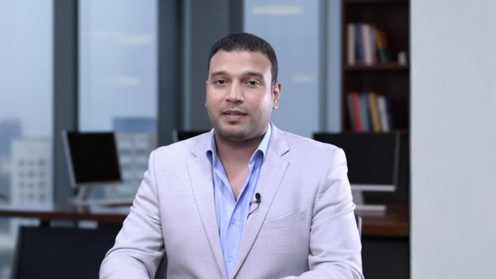 مهارات العرض والتقديم واجتياز المقابلات الشخصية